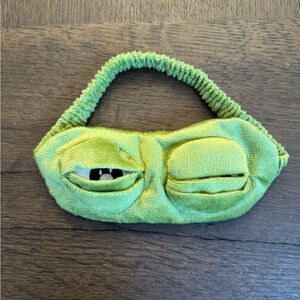 Super Fun Green Sleep Mask